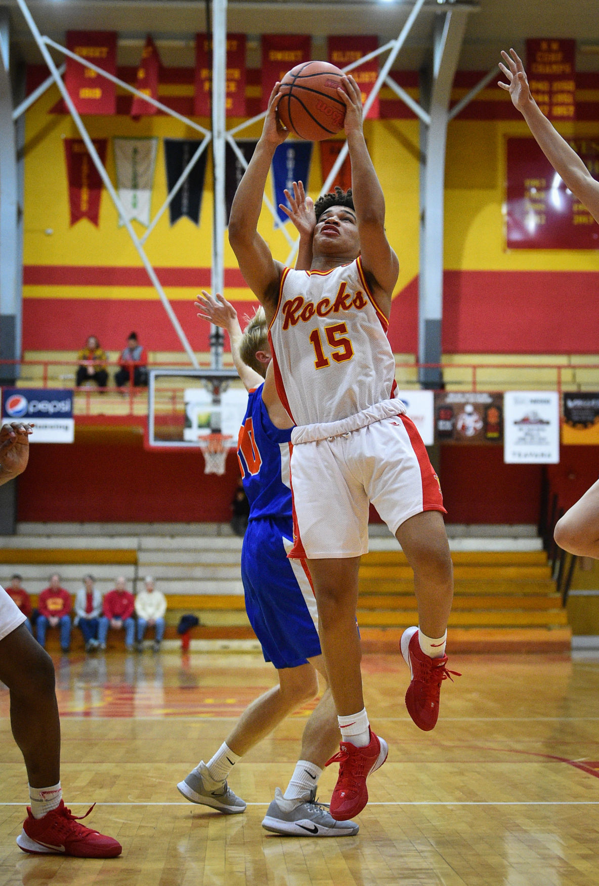 113019-qct-qca-rockybasketball-035a.jpg